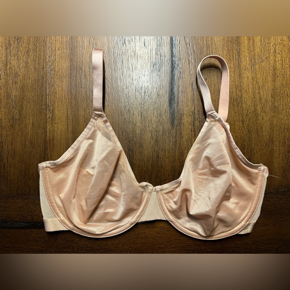 Soma Unbelievable Lift Perfect Coverage Women's Tan Bra- size 36DDD